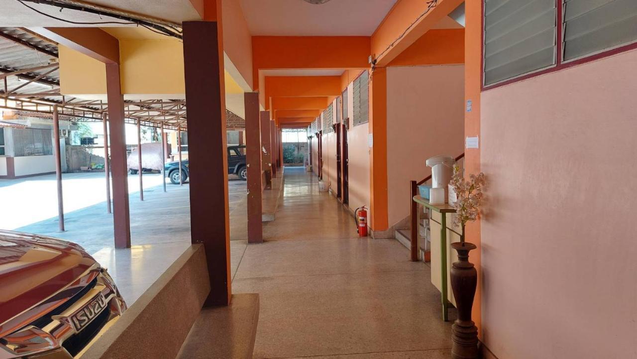 Sataya Apartment Maha Sarakham Exteriér fotografie